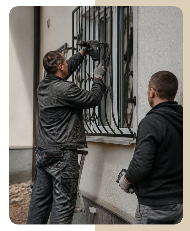 Установка наружных решеток в Железногорске от 5065 р. | Дверной